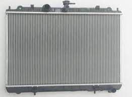 Su Radyatörü İsuzu Turkuaz Citibus - Kamyon 7.5 Ton 1 Sira Çerçeveli Brazing 620X585.3X36