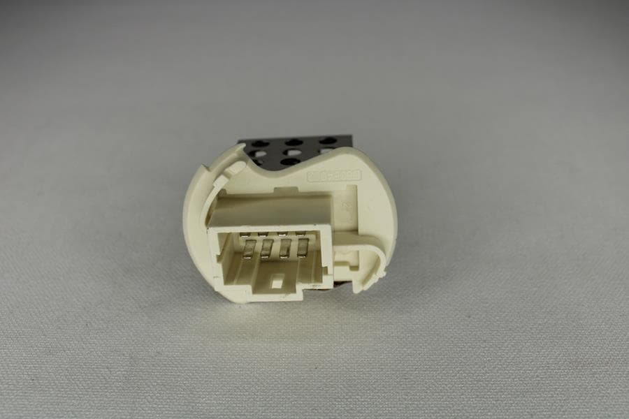 Kalorifer Reistansi Master II-Movano 2.5-3.0 dCi 03 >