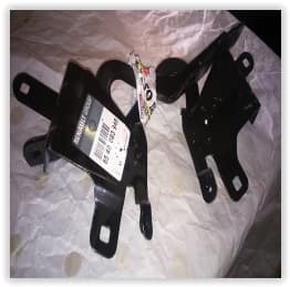 Motor Kaput Menteşesi Sağ Renault Clio IV 12>