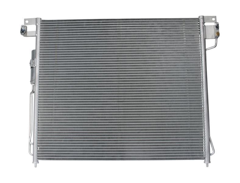 Klima Radyatörü Kondenser Nissan Navara 2.5L YD25DDTi dCi D40 4x4 05-> / Pathfinder R51 05->